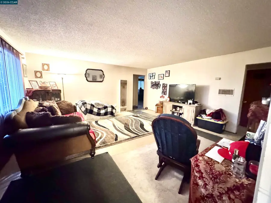 2340 Yale St, Martinez, CA 94553 - #3