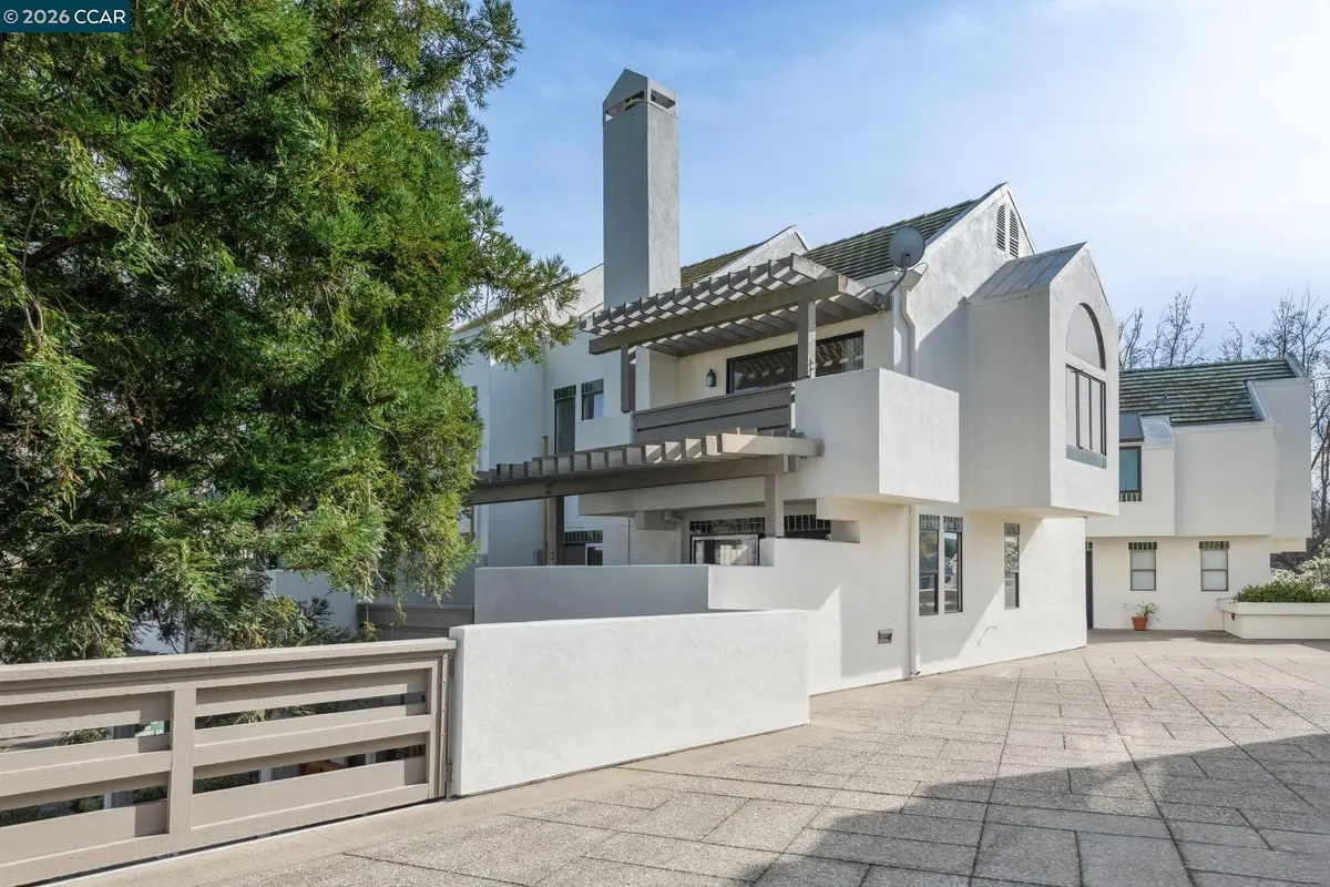 68 Mozden Ln, Pleasant Hill, CA 94523 - Image #1