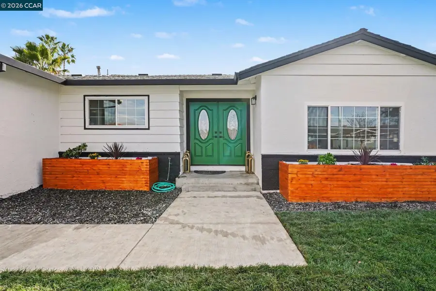 1522 Thornwood Dr, Concord, CA 94521 - #2