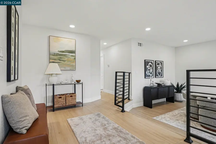 1522 Thornwood Dr, Concord, CA 94521 - #3