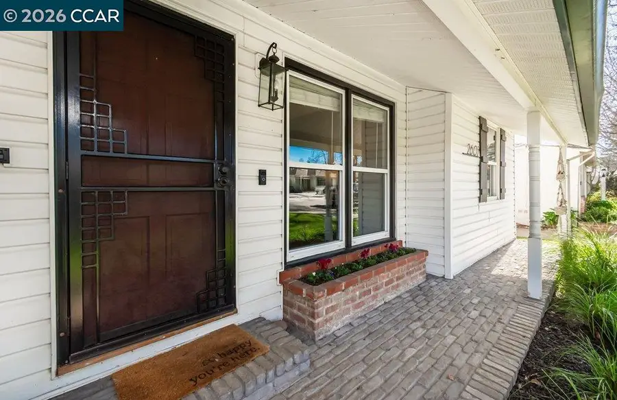 2607 Patton Way, Sacramento, CA 95818 - #3