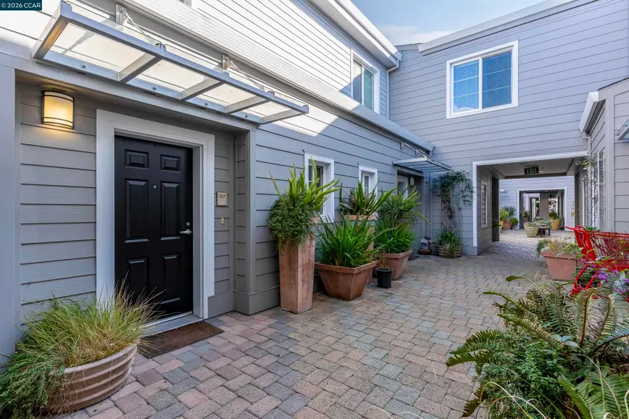 1517 Brunswig Ln, Emeryville, CA 94608 - #2