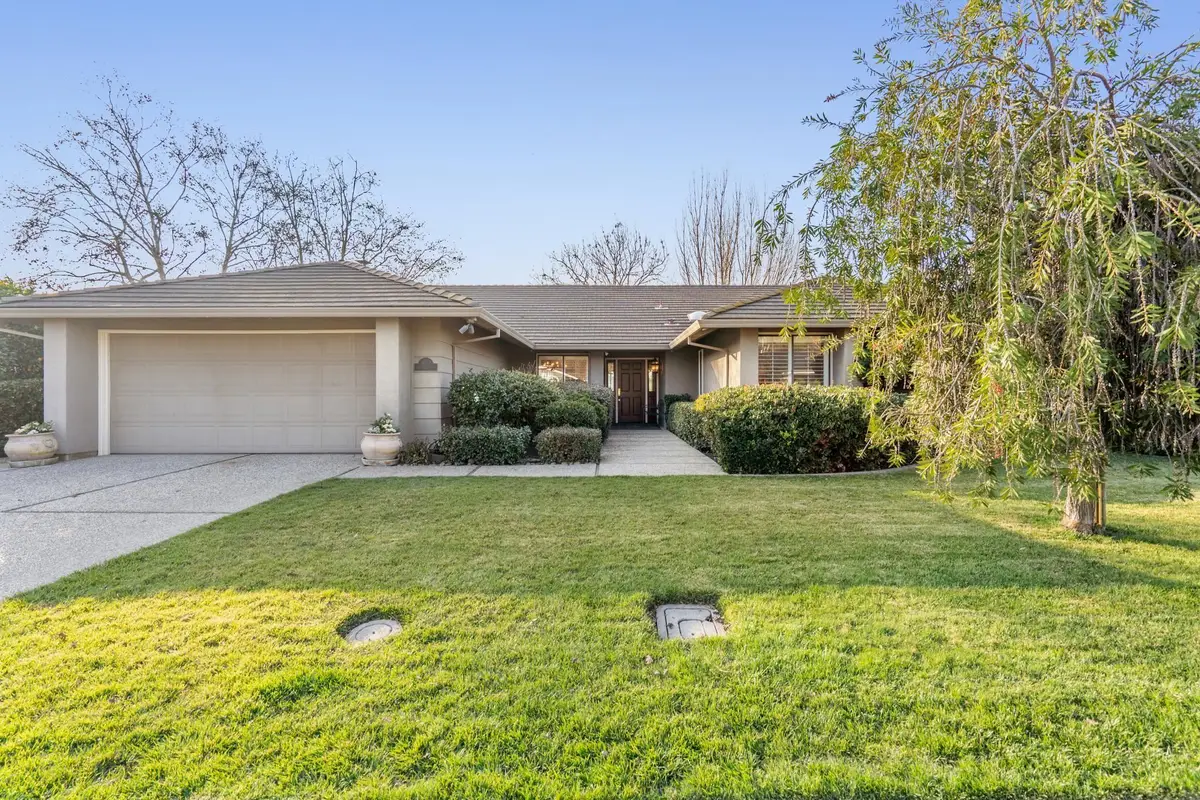 3917 Five Mile Dr, Stockton, CA 95219 - #1