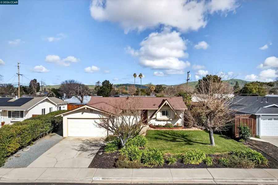 4273 Armand Dr, Concord, CA 94521 - #2