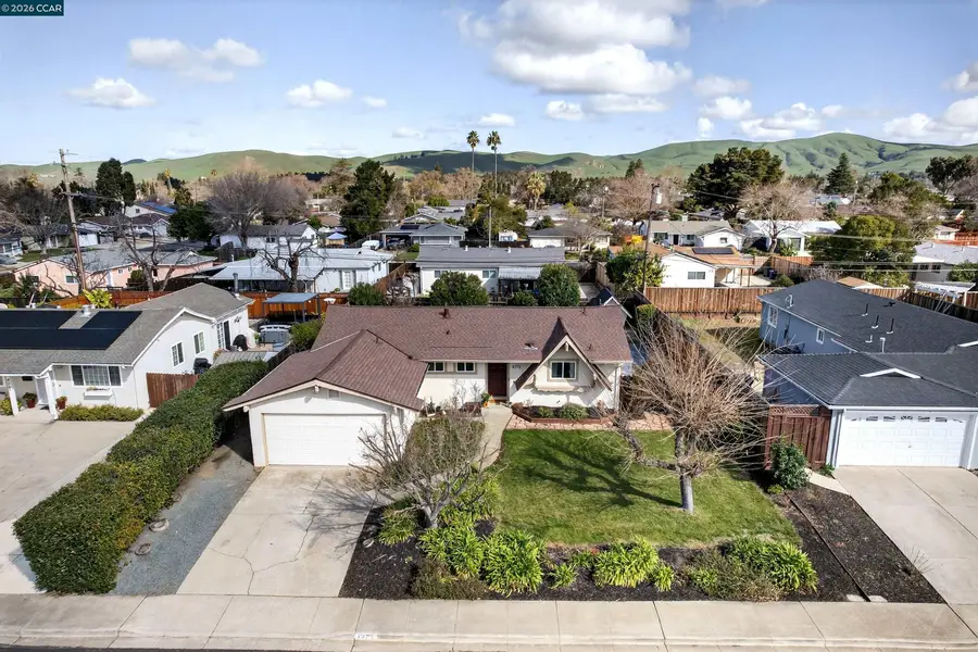 4273 Armand Dr, Concord, CA 94521 - #3