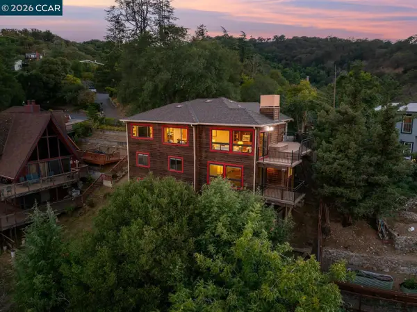 1087 Hillside Dr, Martinez, CA 94553