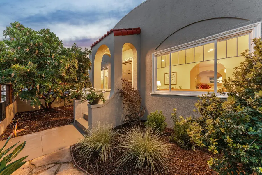 3081 23rd Avenue, Oakland, CA 94602 - #3