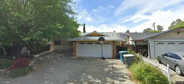 119 Donner Dr, Vacaville, CA 95687