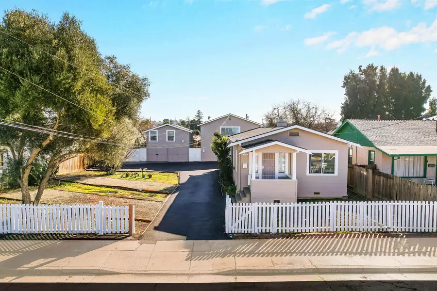 320 & 322 Evans Ave, Vallejo, CA 94590 - #3