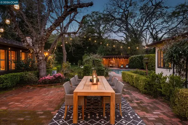 31 Sara Ln, Alamo, CA 94507