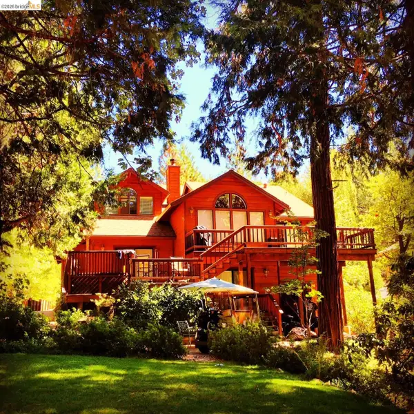 1554 Vine Maple Dr, Murphys, CA 95247