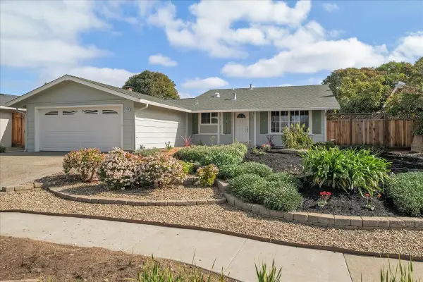 5030 Chelsea Dr, Newark, CA 94560