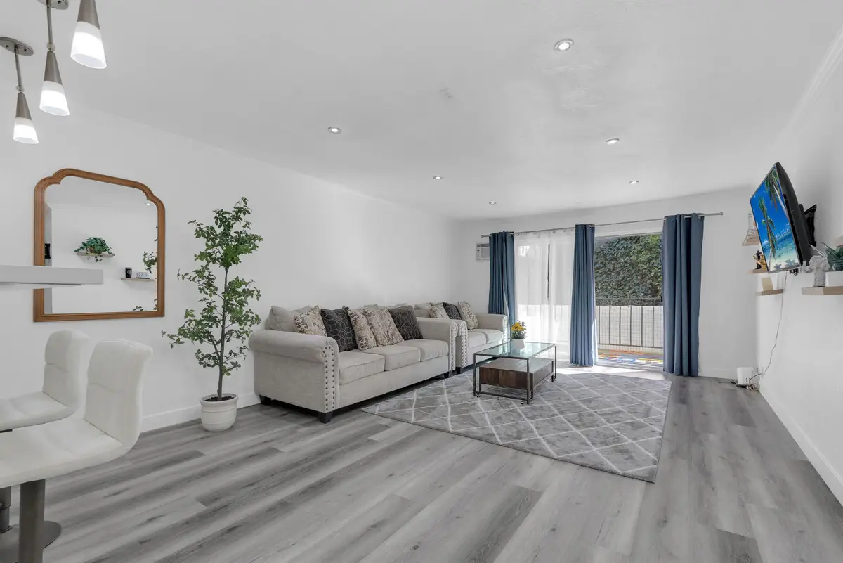 2500 Miramar Ave #203, Castro Valley, CA 94546 - #1