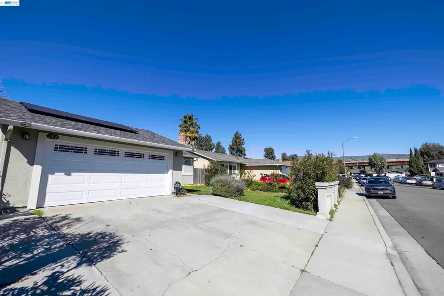 2513 Logsden Way, San Jose, CA 95122 - #3