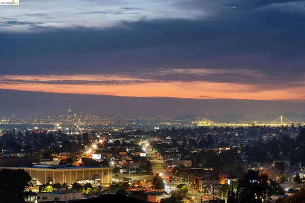 7807 Outlook Ave, Oakland, CA 94605