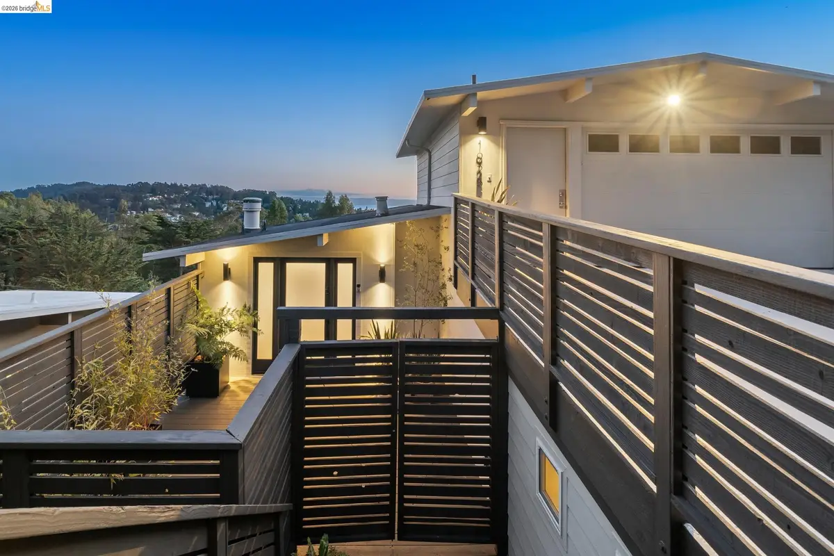 1925 Manzanita Dr, Oakland, CA 94611 - #1