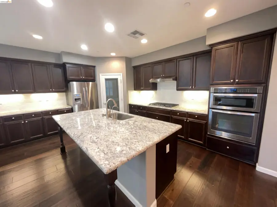 8581 Pinehollow Cir, Discovery Bay, CA 94505 - #2