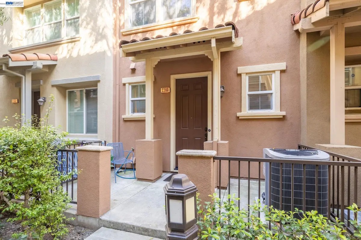 2200 Beech Cir, San Jose, CA 95131 - #1