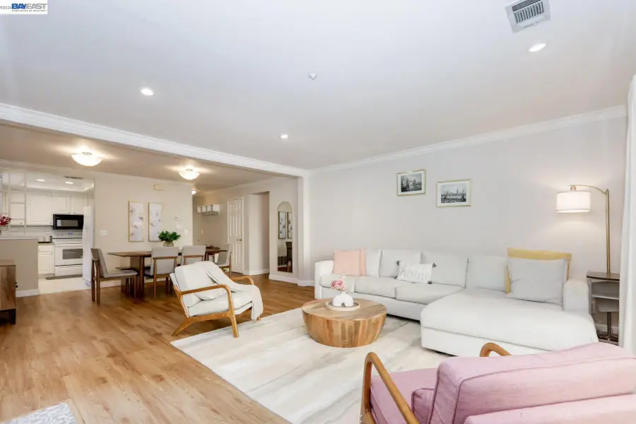 2627 Oak Rd #A, Walnut Creek, CA 94597 - #3