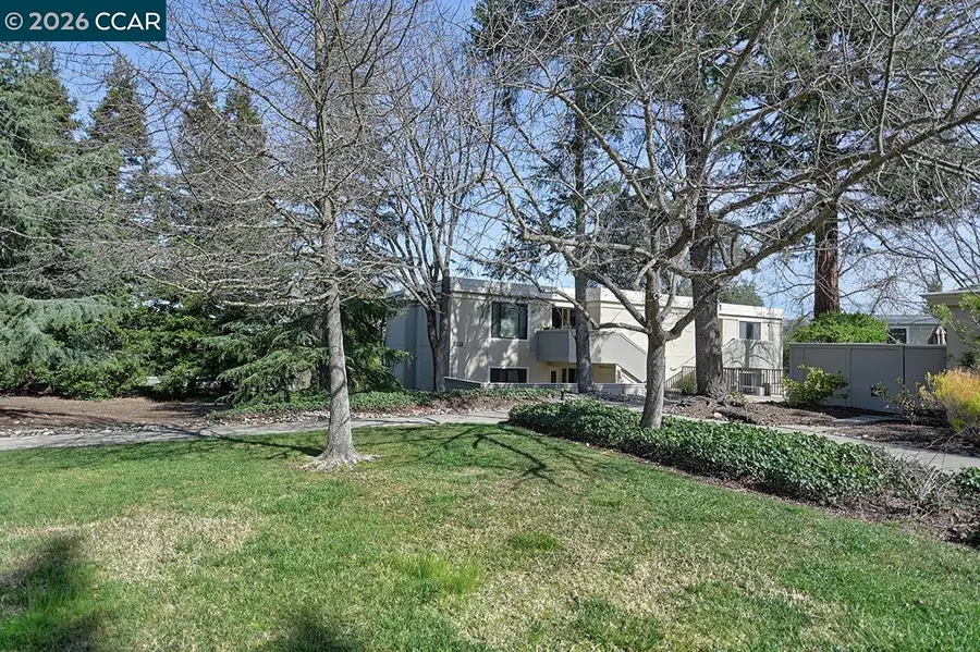 1557 Rockledge Ln #2, Walnut Creek, CA 94595 - #3