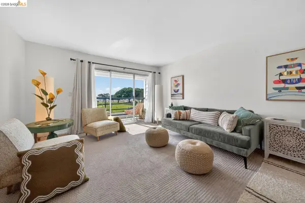 1205 Melville Sq #204, Richmond, CA 94804