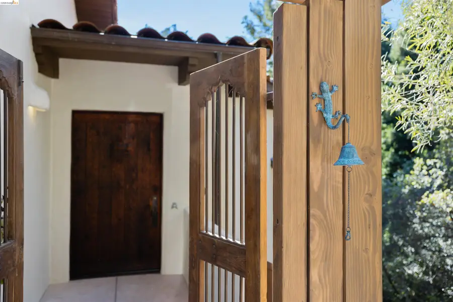 1102 Grand View Drive, Berkeley, CA 94705 - #3