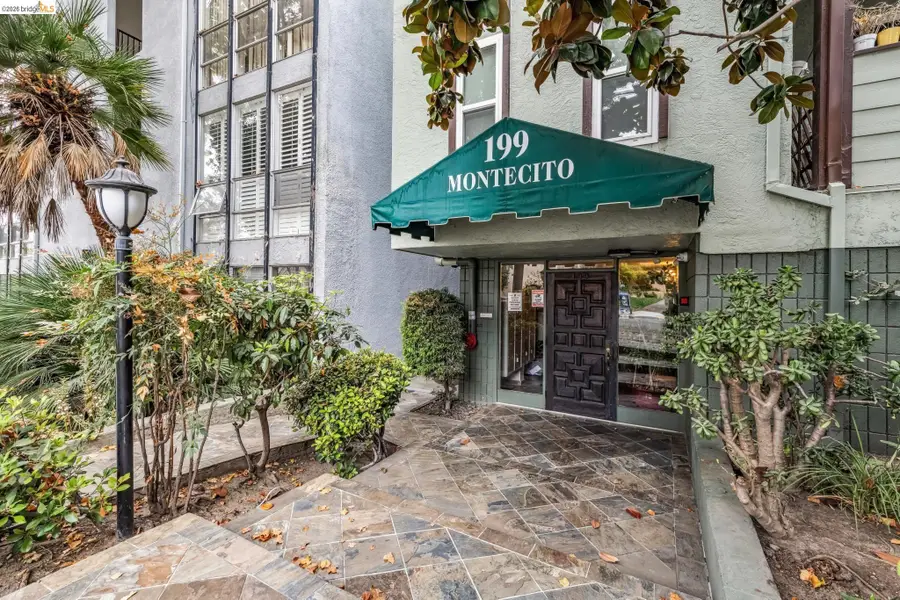 199 Montecito Ave #105, Oakland, CA 94610 - #2