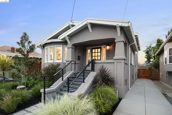 636 56th St, Oakland, CA 94609