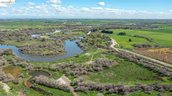 16642 Hickory Ave, Patterson, CA 95363