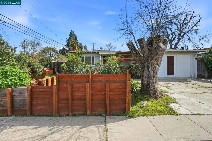 1990 Sunshine Dr, Concord, CA 94520 - #3