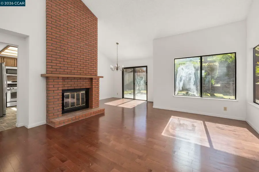 270 Willow Lake Dr, Martinez, CA 94553 - #3