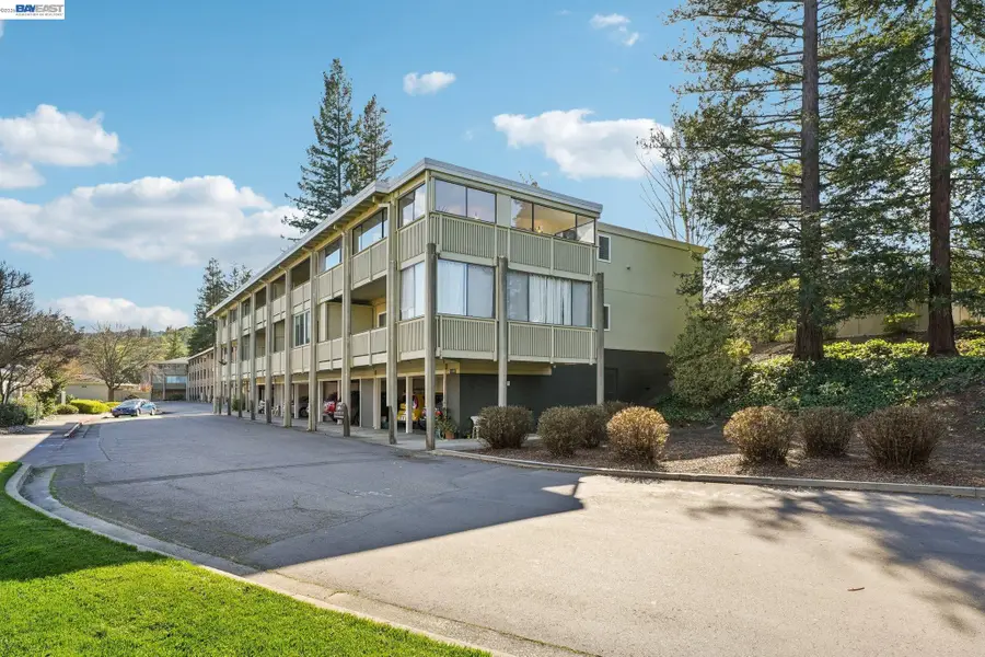 1608 Golden Rain Road #1, Walnut Creek, CA 94595 - #3
