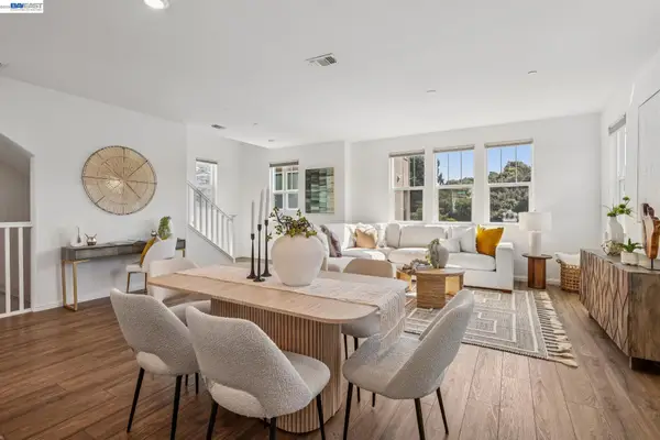 24170 Amaranth Loop, Hayward, CA 94541