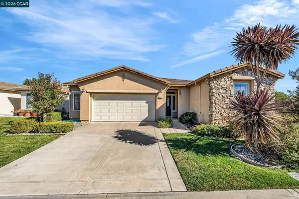 900 Brookside Ln, Rio Vista, CA 94571