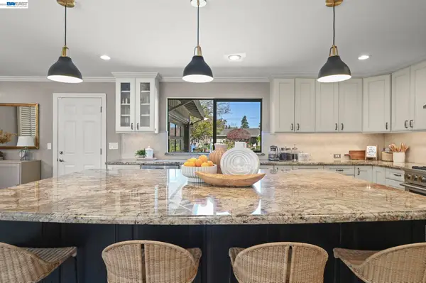 181 Paraiso Dr, Danville, CA 94526