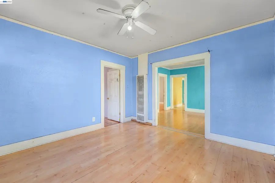 1061 71st Ave, Oakland, CA 94621 - #3