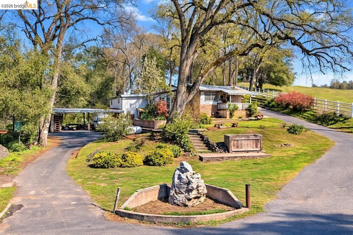 14690 Tuolumne Rd, Sonora, CA 95370 - #1