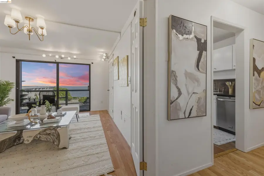 6 Commodore Dr #C450, Emeryville, CA 94608 - #2
