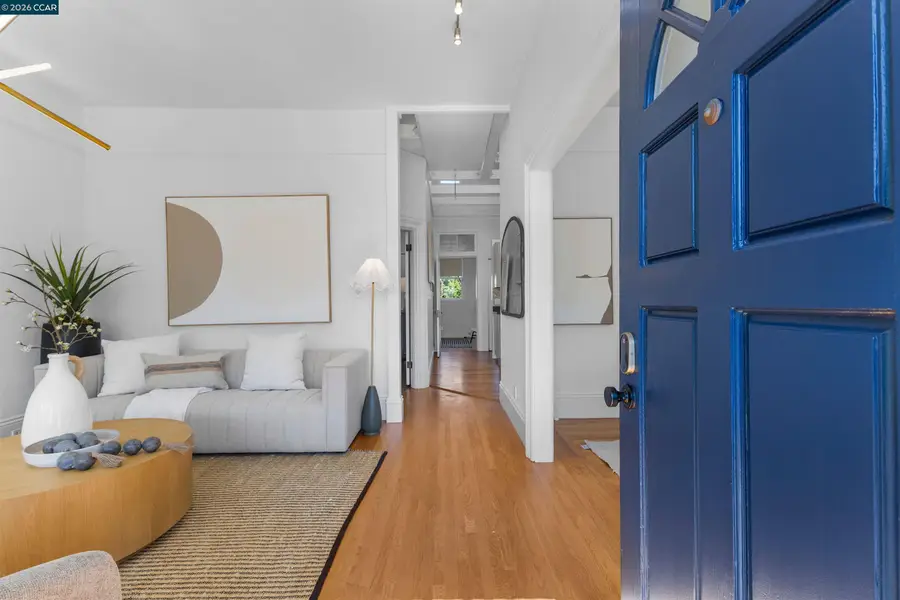 3934 Cesar Chavez St, San Francisco, CA 94131 - #2