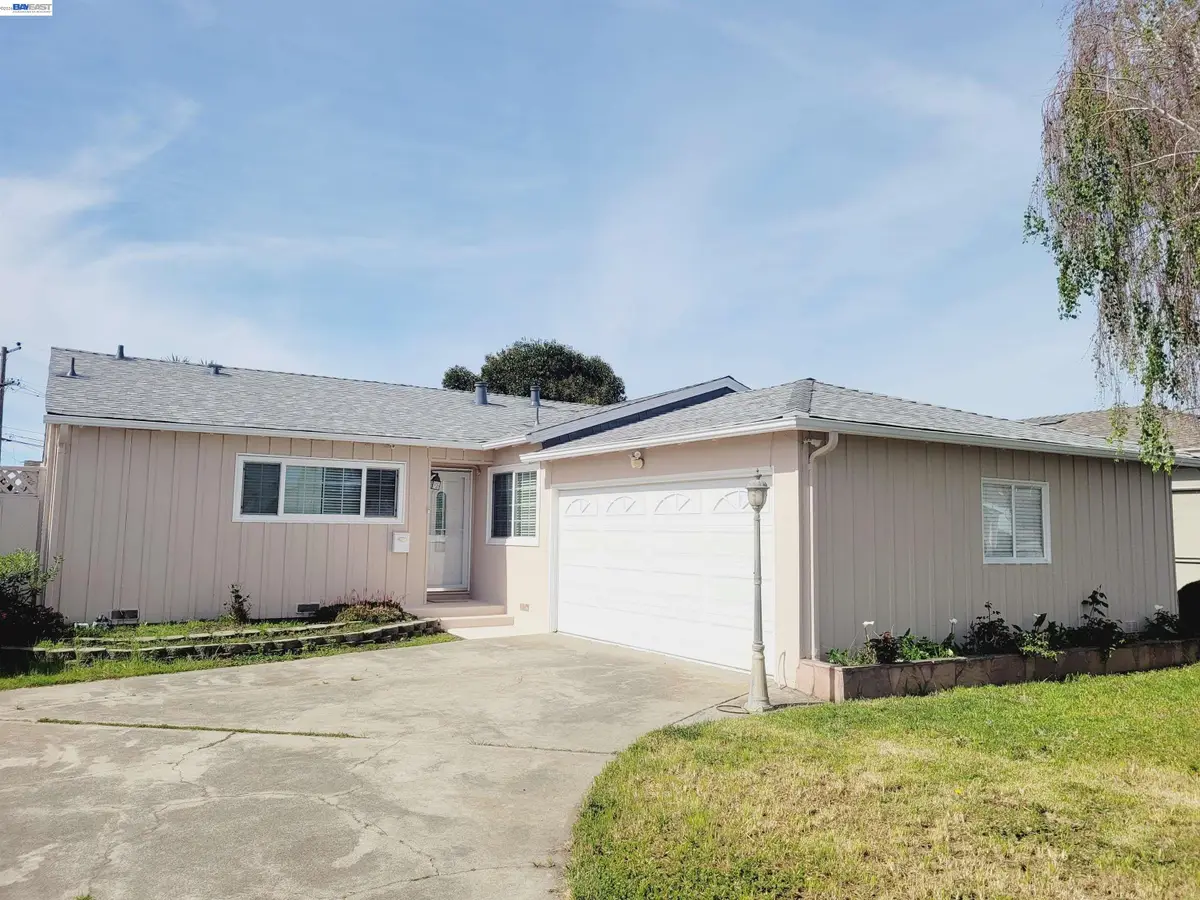 15781 Via Teresa, San Lorenzo, CA 94580 - #1