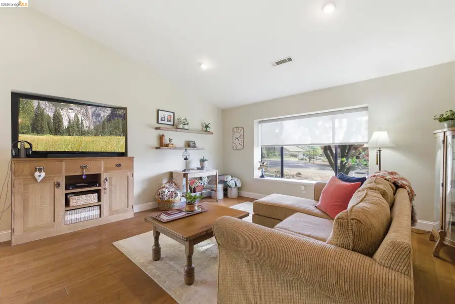 12930 Beckwith Cir, Sonora, CA 95370 - #2