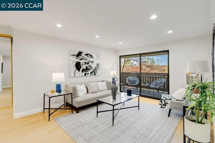 1465 Marchbanks Dr #4, Walnut Creek, CA 94598 - #2