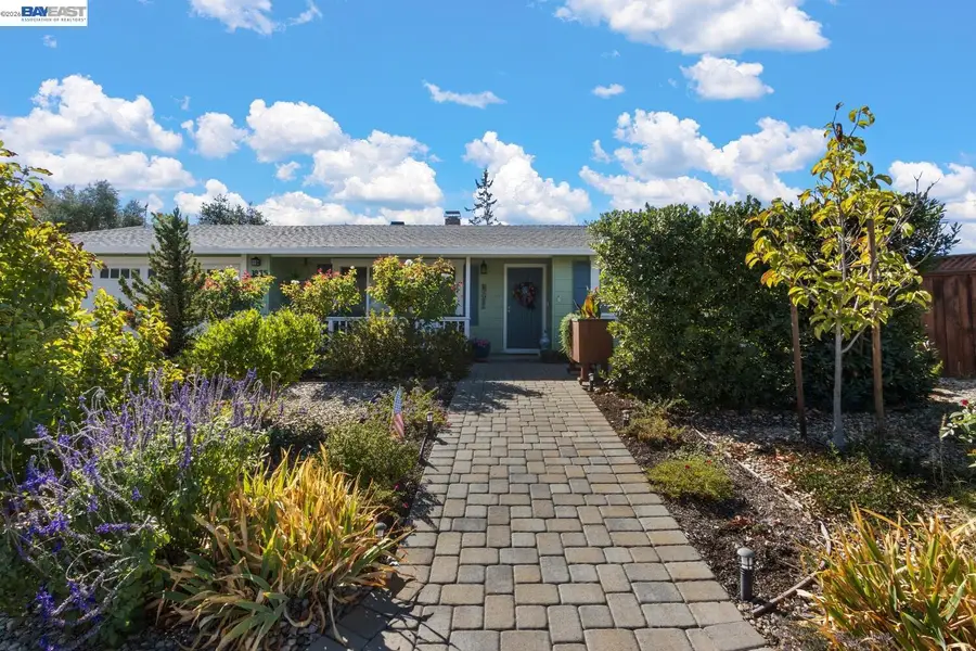 1835 Cairo St, Livermore, CA 94550 - #2