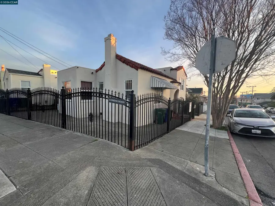 1954 48th Ave, Oakland, CA 94601 - #2