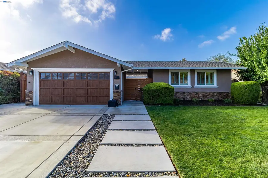 469 Ontario Dr, Livermore, CA 94550 - #3