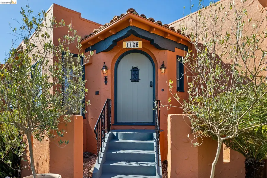 1136 Marin Ave, Albany, CA 94706 - #2