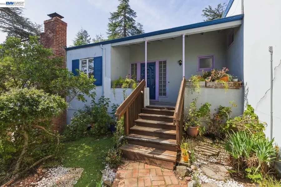 3890 Serrano St, Martinez, CA 94553 - #2