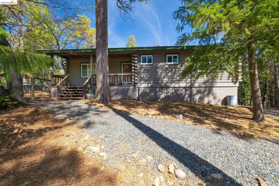 16398 Estralita Dr, Sonora, CA 95370 - #2