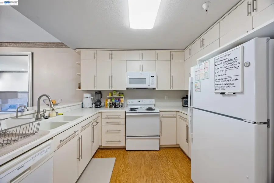 952 S 11th St #234, San Jose, CA 95112 - #3