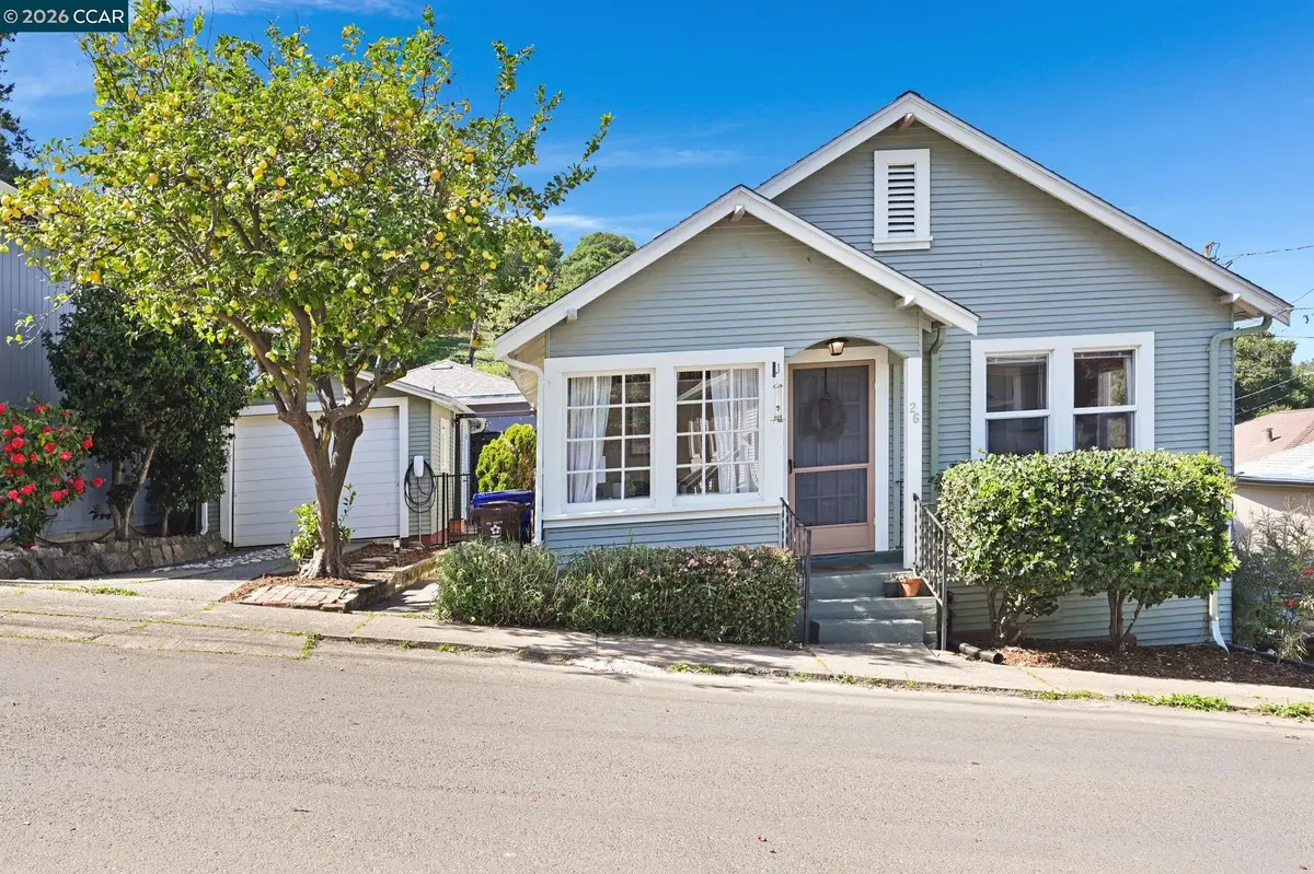 26 Cooke St, Crockett, CA 94525 - #1